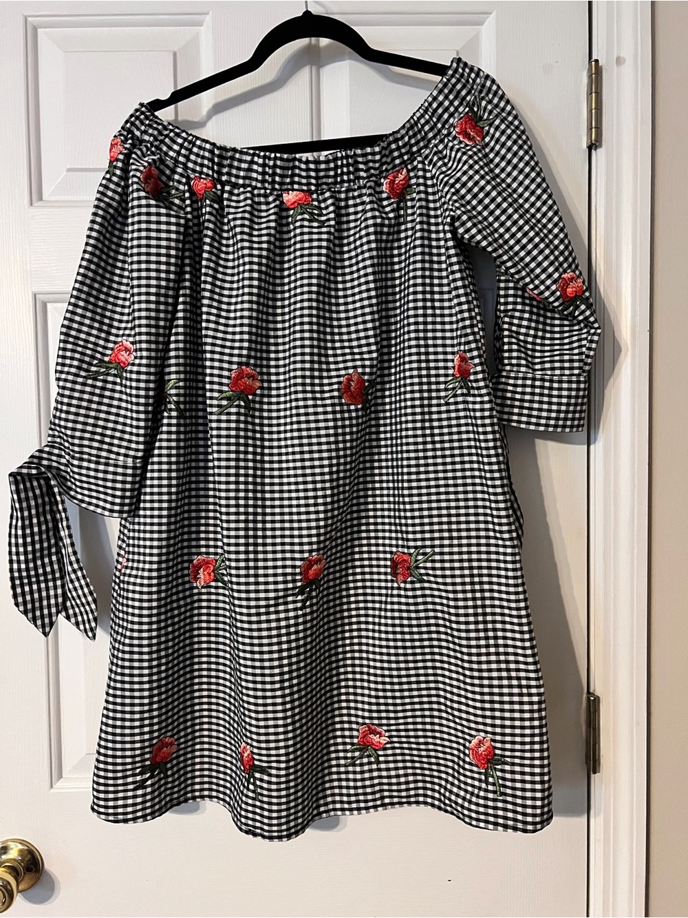 Off-Shoulder Black & White Gingham Dress with Red Rose Embroidery